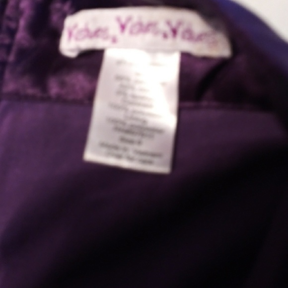 Prom - Picture 2 of 3